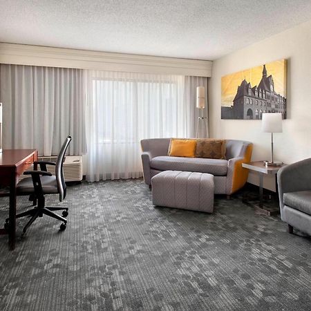 Courtyard By Marriott Princeton Exterior foto